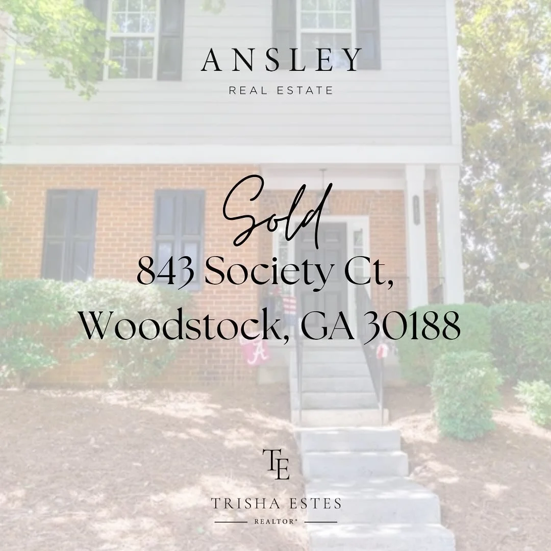 ✨SOLD✨ 843 Society Court, Woodstock 

When I met this seller, we became instant friends! Not even a couple months into him owning this gorgeous townhome, he meets the love of his life, and now is off to their new adventure together. 🥰

This end unit