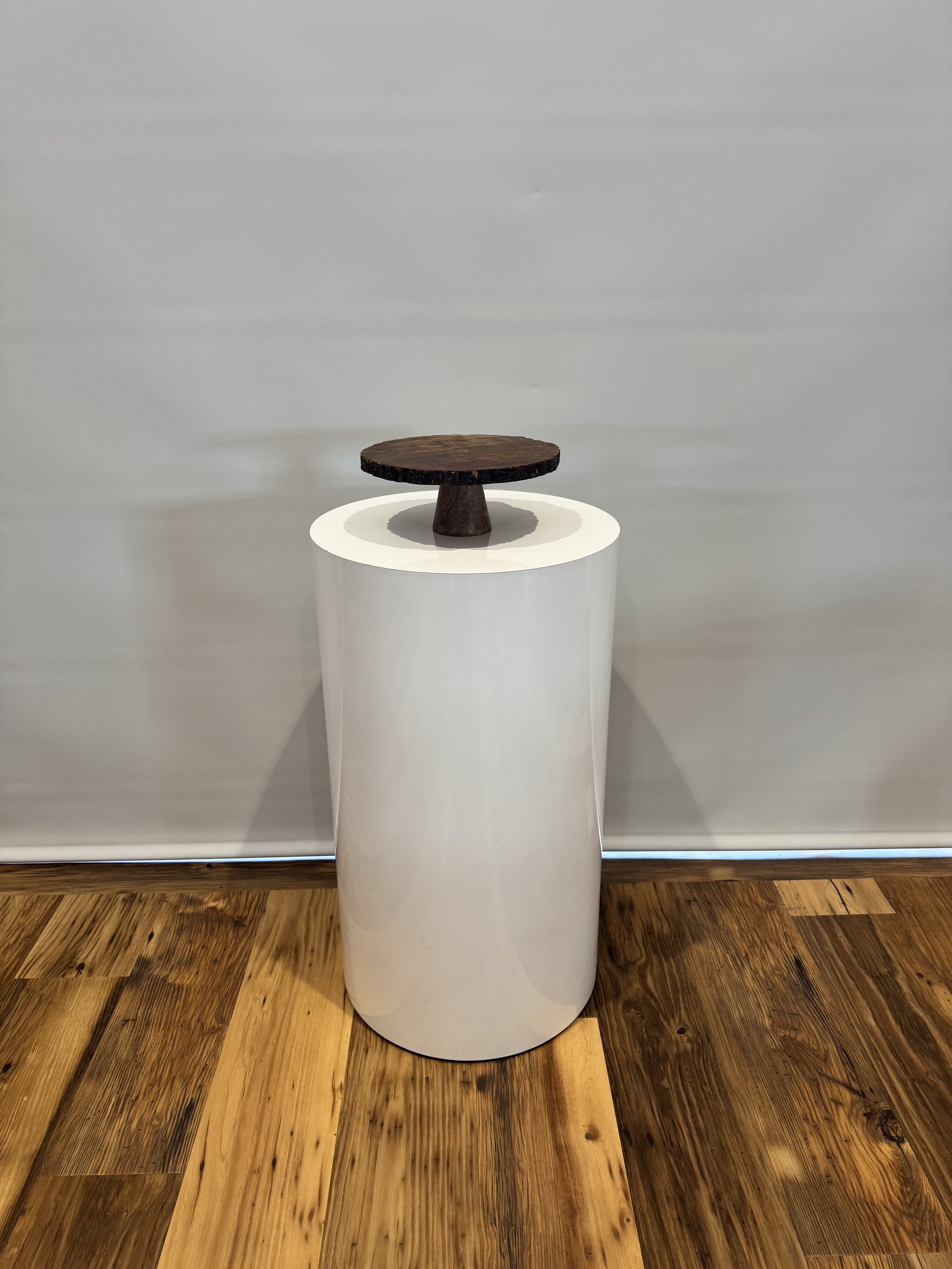 White Pillar 20"