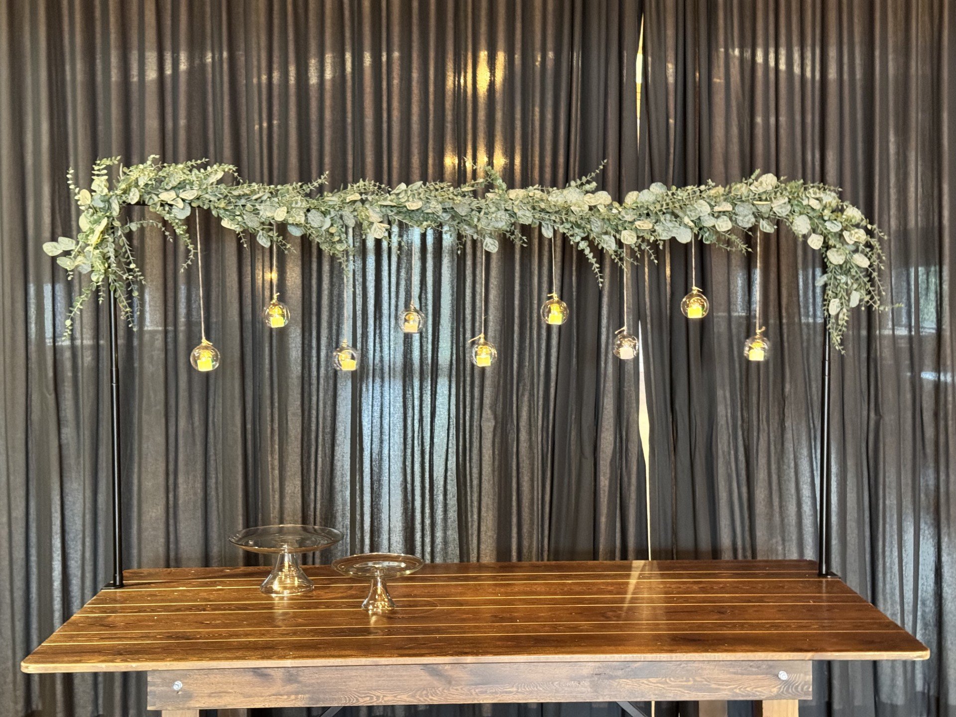 Greenery/Tea light above table piece