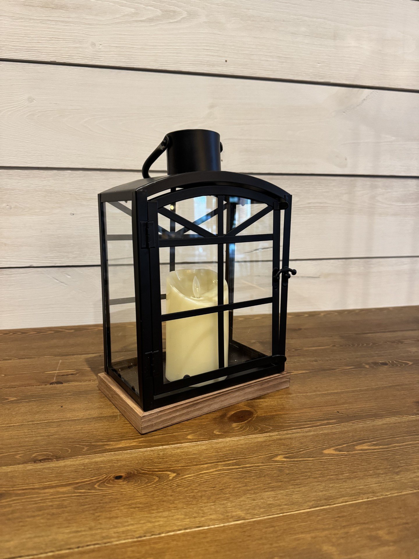 Black Glass Lantern