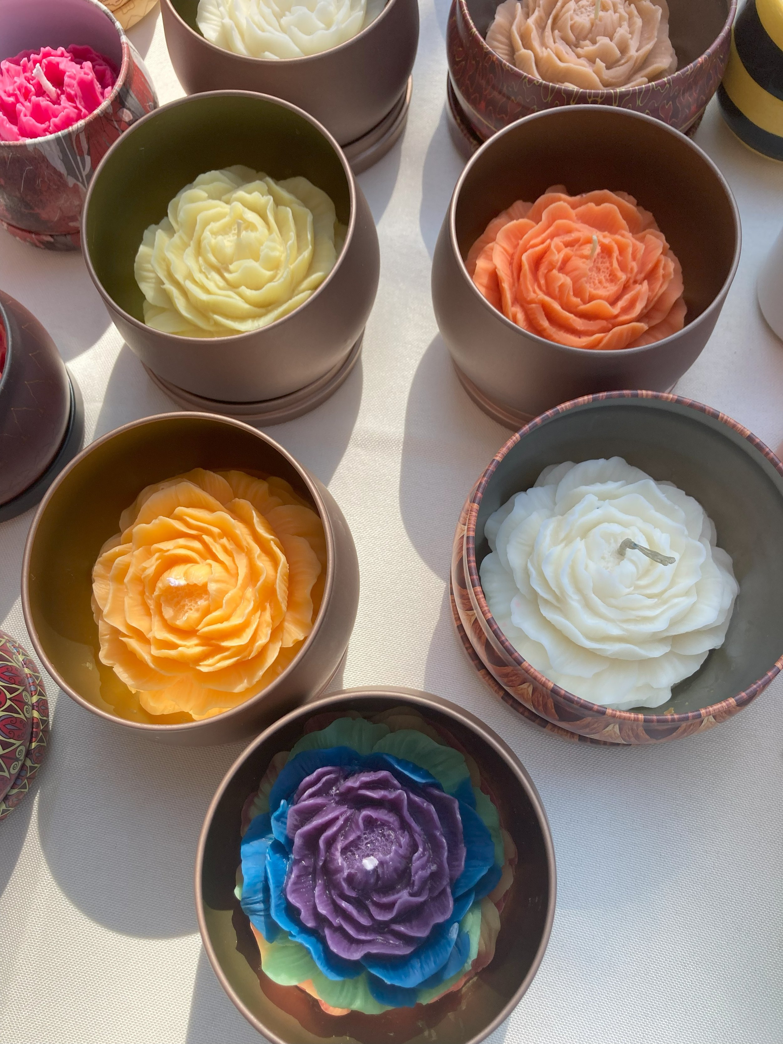 Large Peony Tin Candle