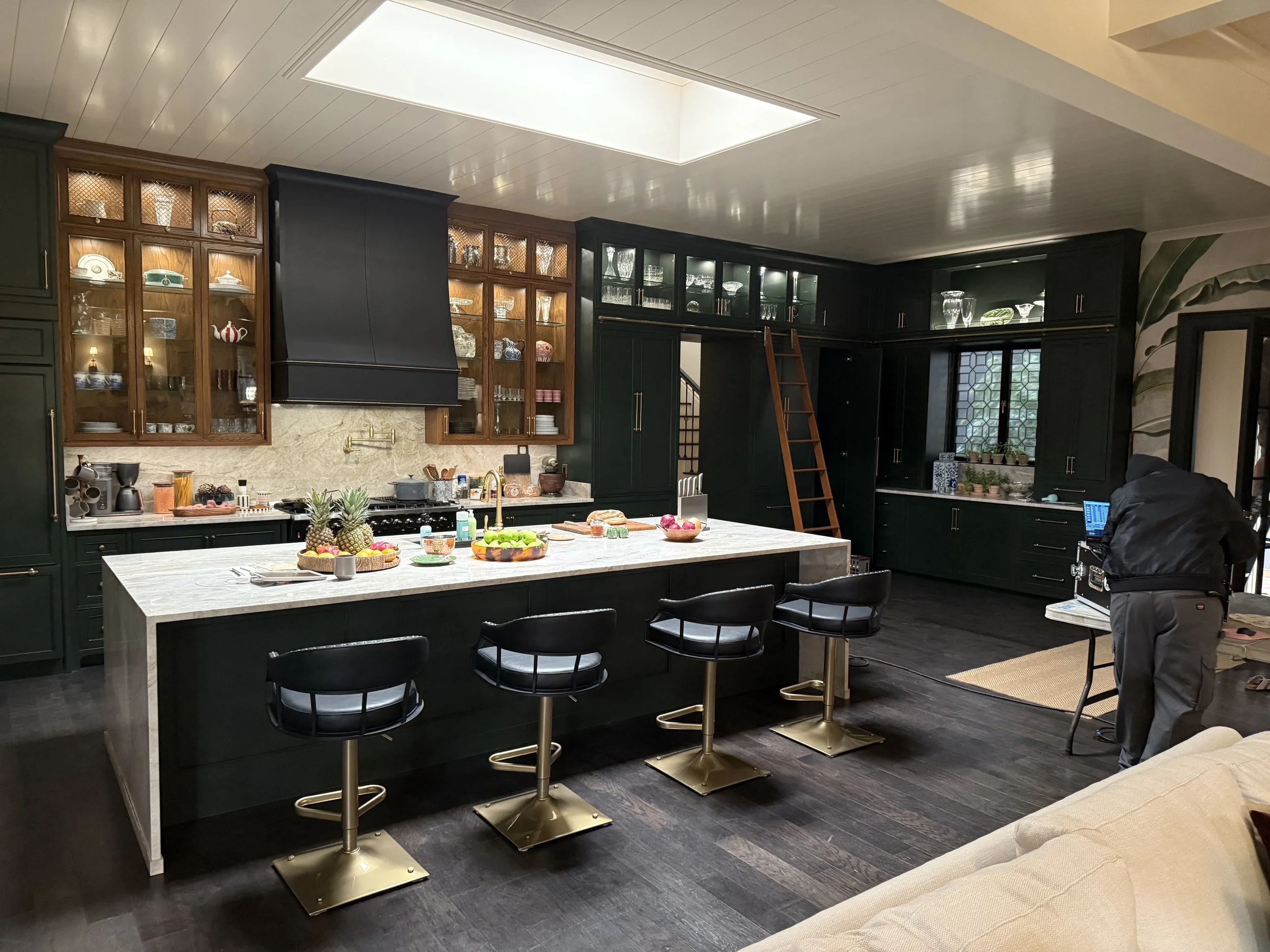 Kitchen copy.jpg
