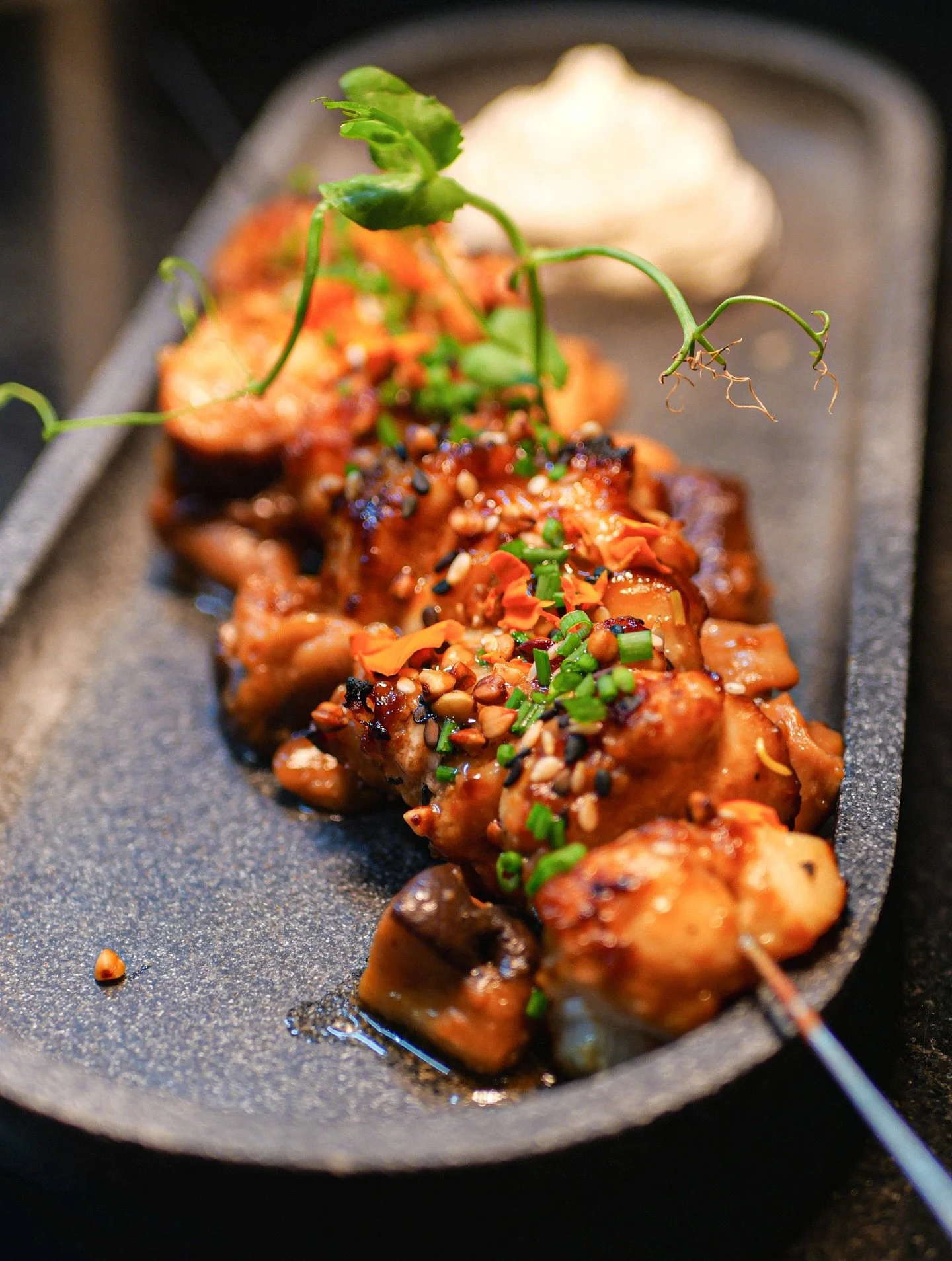 Nos d&eacute;licieux Yakitoris de Lotte, &agrave; retrouver dans votre restaurant Grange 
Du lundi au samedi,
26 rue de l&rsquo;Ail

#strasbourgfood #grangestrasbourg #cuisinefusionstrasbourg#gastronomiestrasbourg #foodexperience #strasbourgmaville #