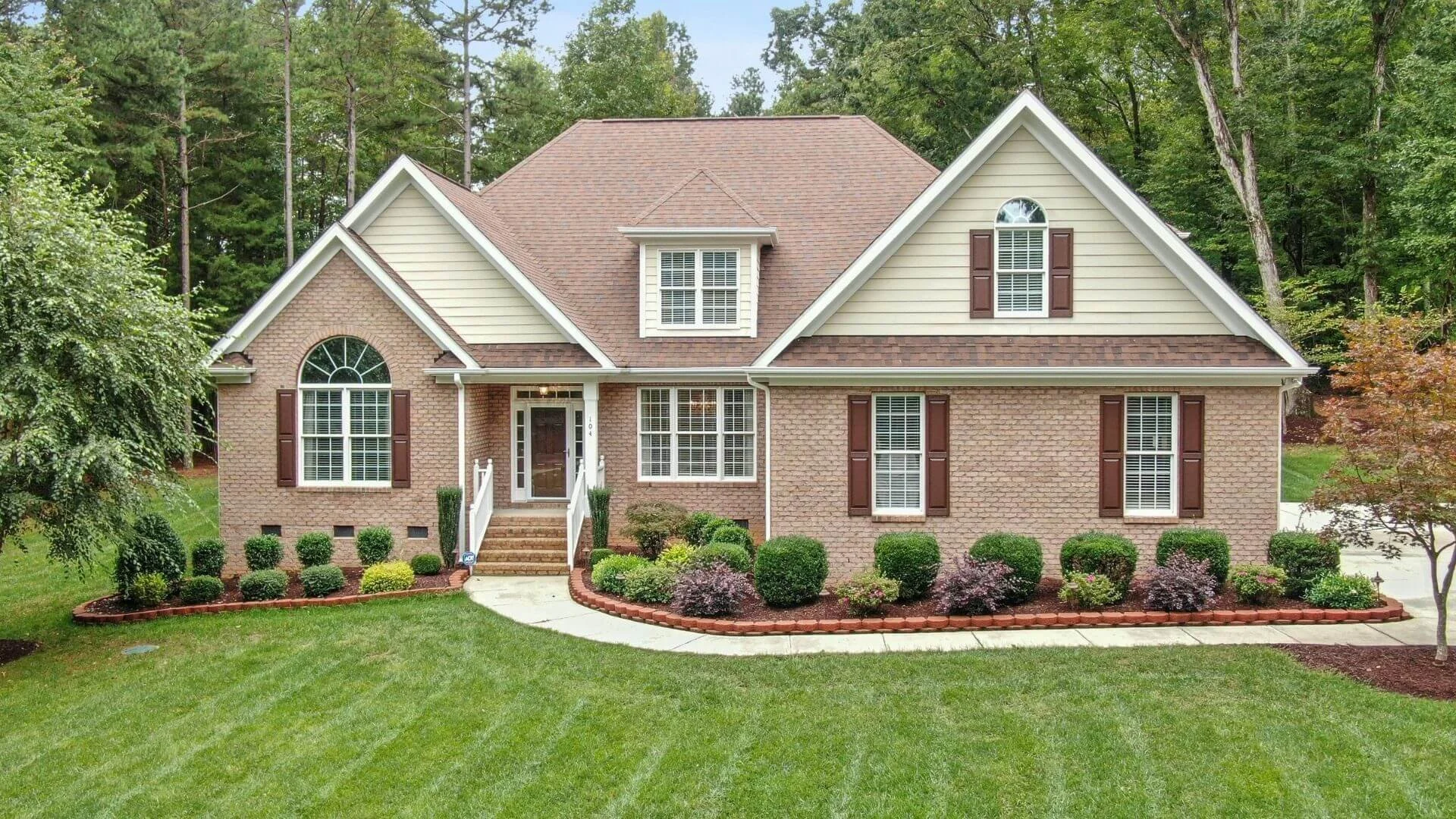 How to Paint Brick the Right Way