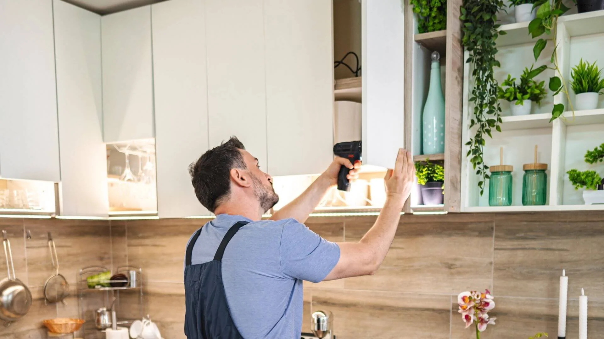 replacing kitchen cabinets