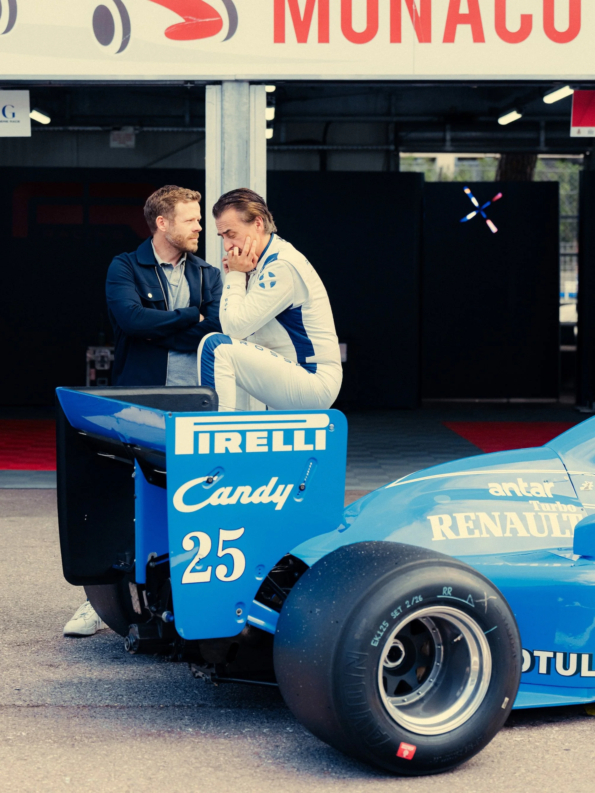 MCO00974-2_compressed.jpeg