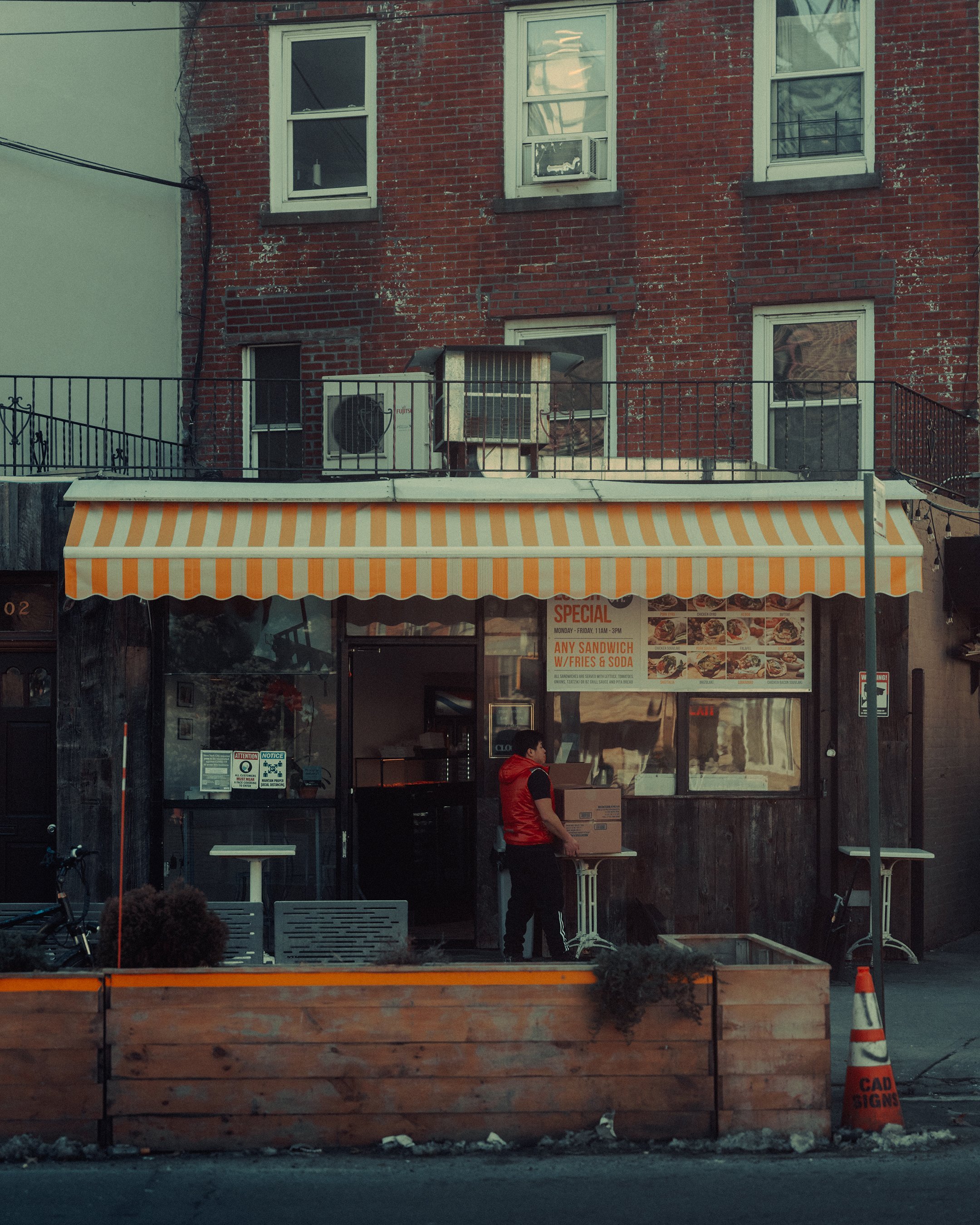 NYC06413_compressed.jpg