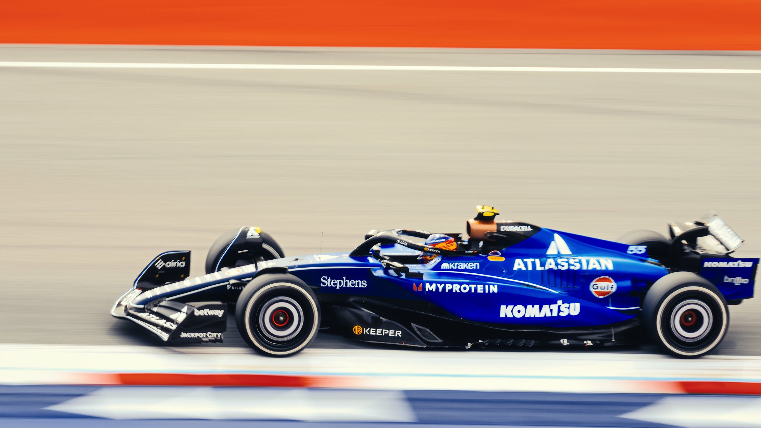 F1_09074-Bearbeitet_compressed.jpg