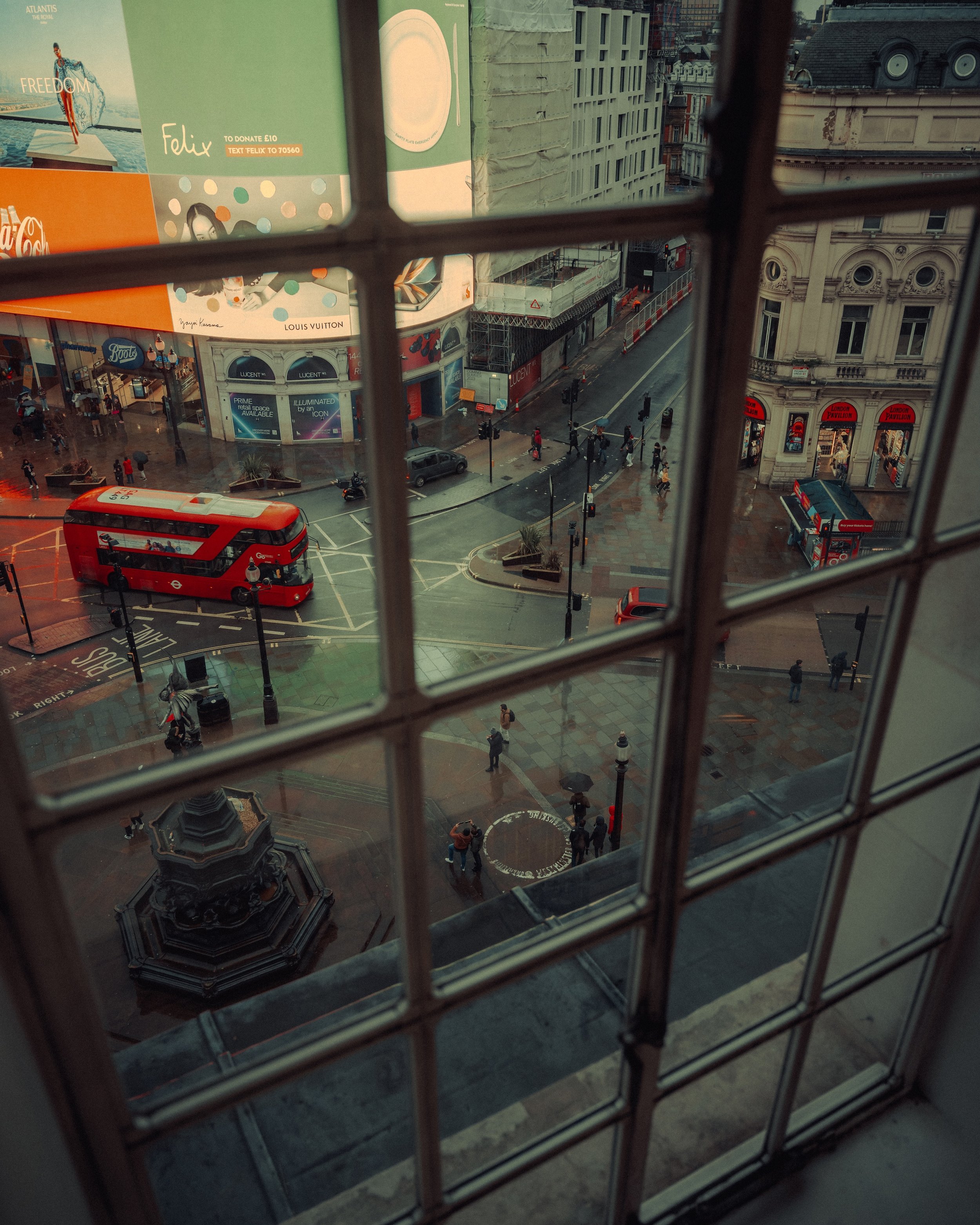 LDN03816_compressed.jpg
