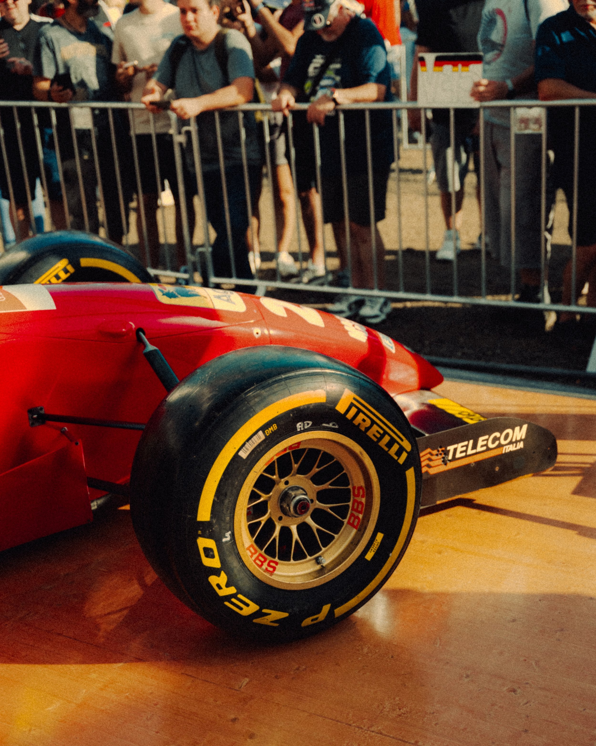 RBR00335-2_compressed.jpg