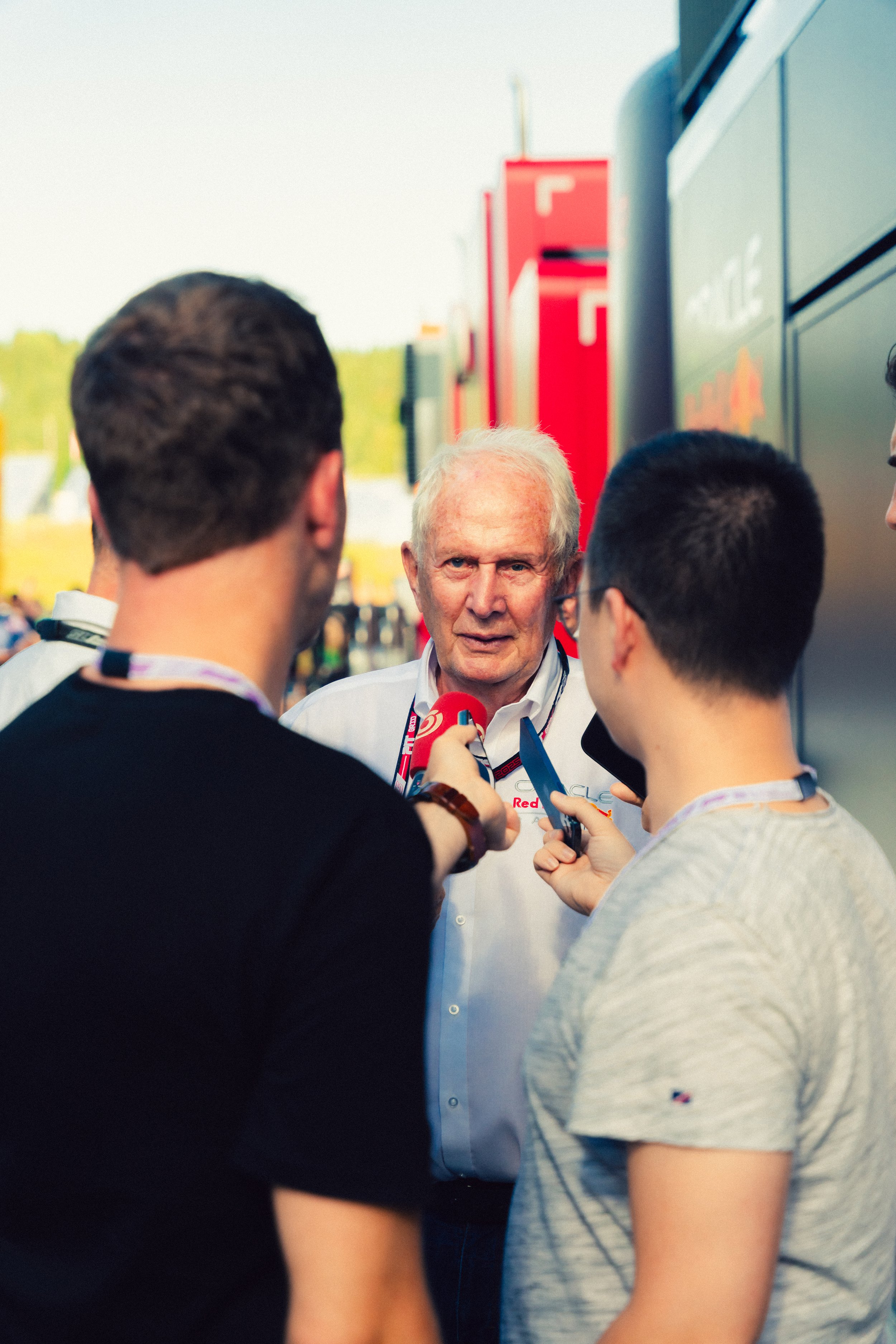 F1_05918_compressed.jpg