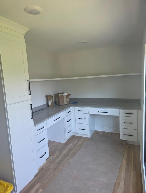 White Shaker (Cabinets)