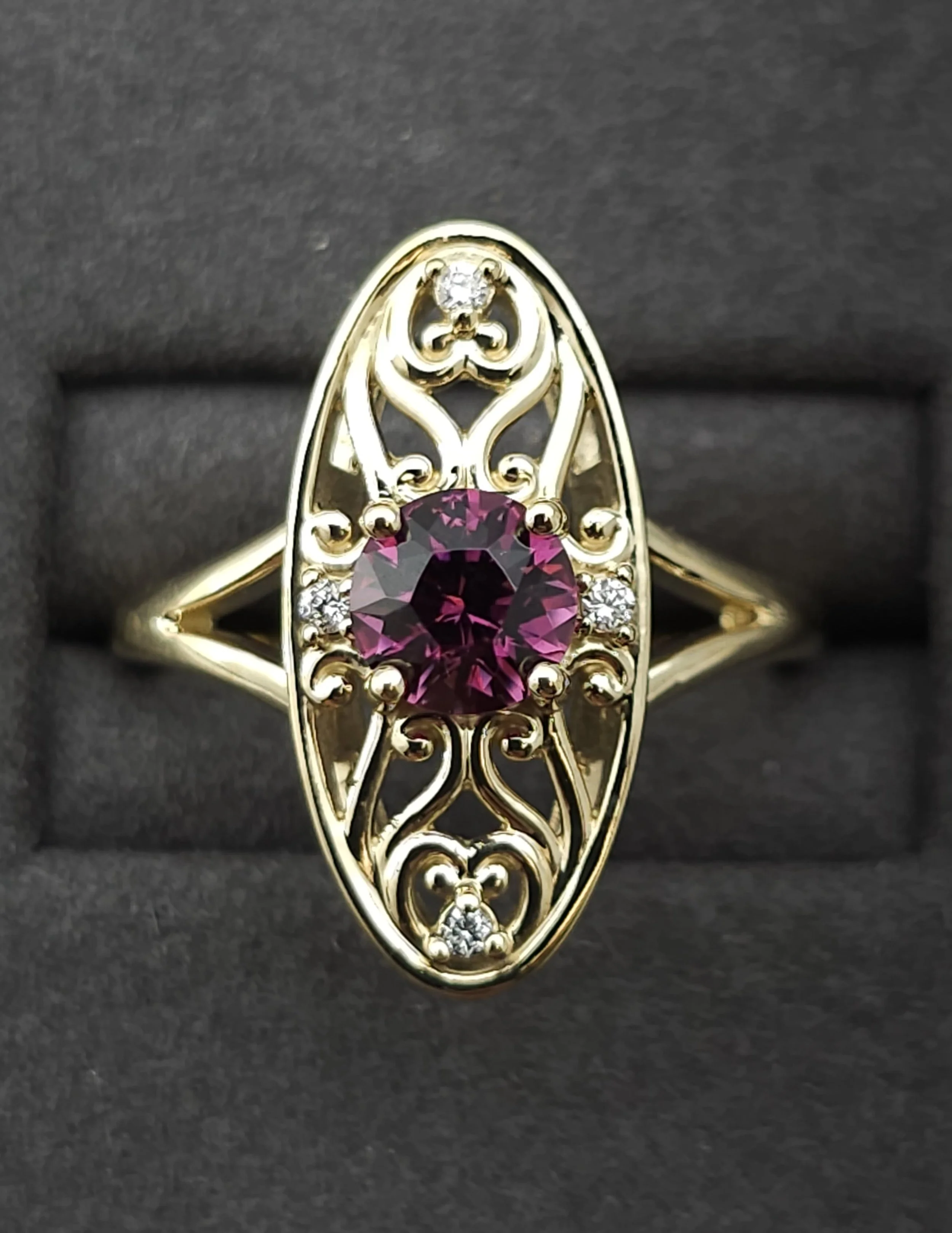 Jardenia Star Rhodolite Garnet Vintage-Inspired 14K YG Ring