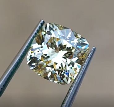 9mm Sparkly Cushion Yellow CZ
