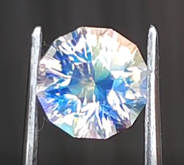 2.14ct Rainbow Moonstone in Concave Round Design