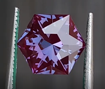 3.51ct Lab Alexandrite in Hime Hexagonal Design