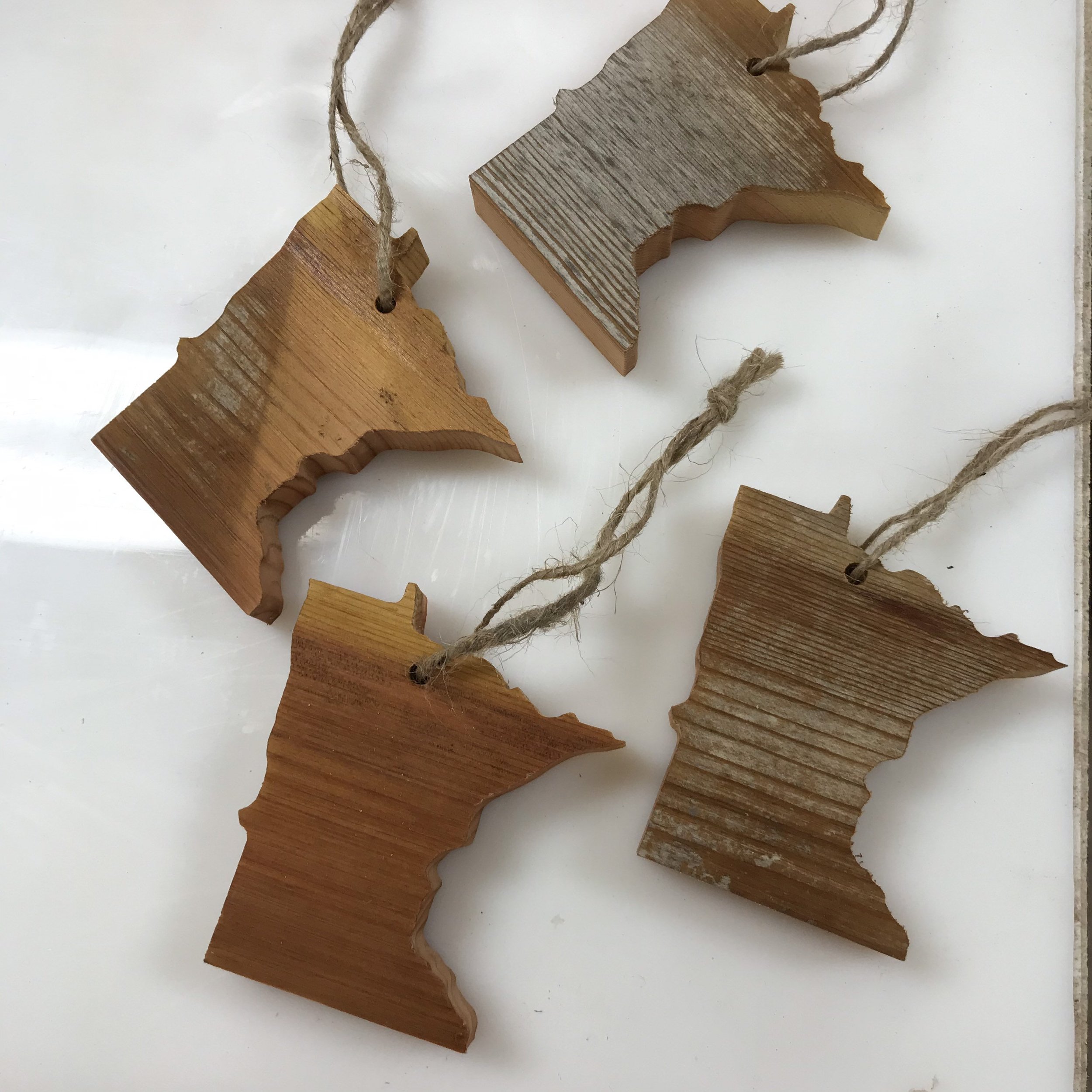 https://i.etsystatic.com/14243064/r/il/025536/2671870130/il_fullxfull.2671870130_nj2m.jpg