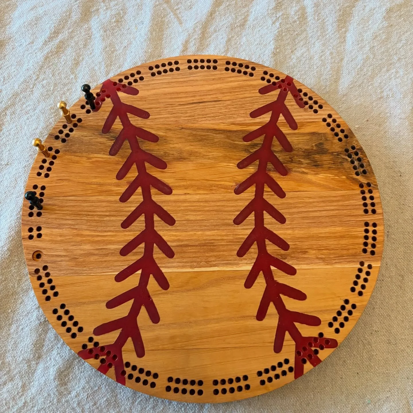 baseball cribbage board.jpg