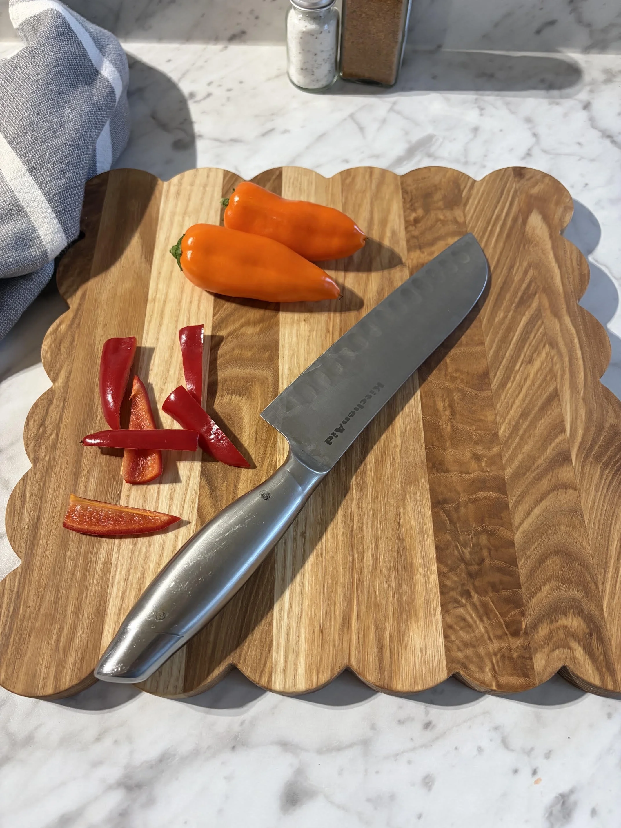 scalloped-board-03.jpg
