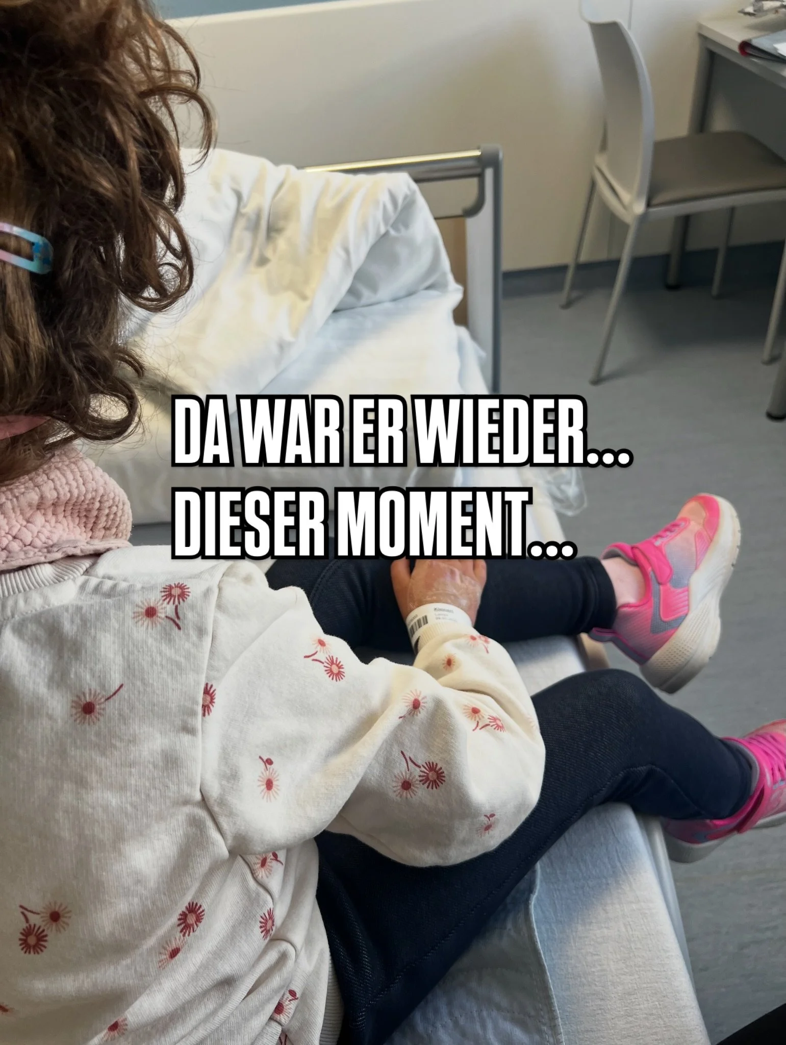 Ich hatte mir noch Erinnerungen f&uuml;r Telefonate in den Kalender gepackt. Dachte&hellip; in der Zeit, in der wir auf dich warten, kann ich das ja schnell erledigen 🏥

In dem Moment, in dem ich doch an der OP Schleuse abgeb&rsquo;, ist aber nur no