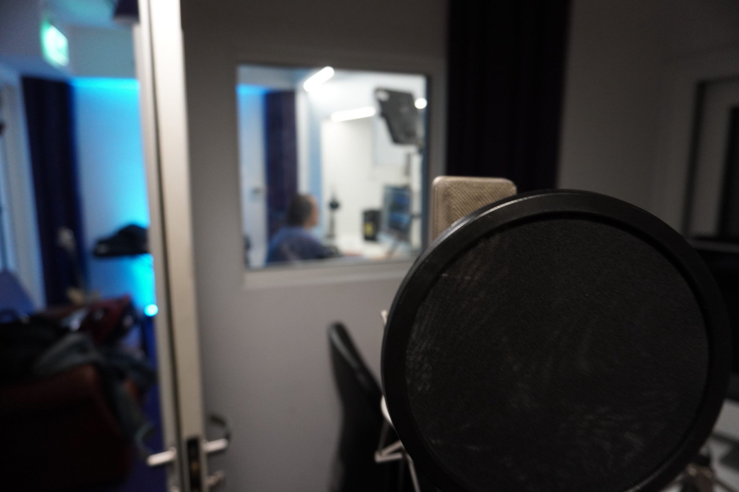 Mic-photo-scaled.jpg