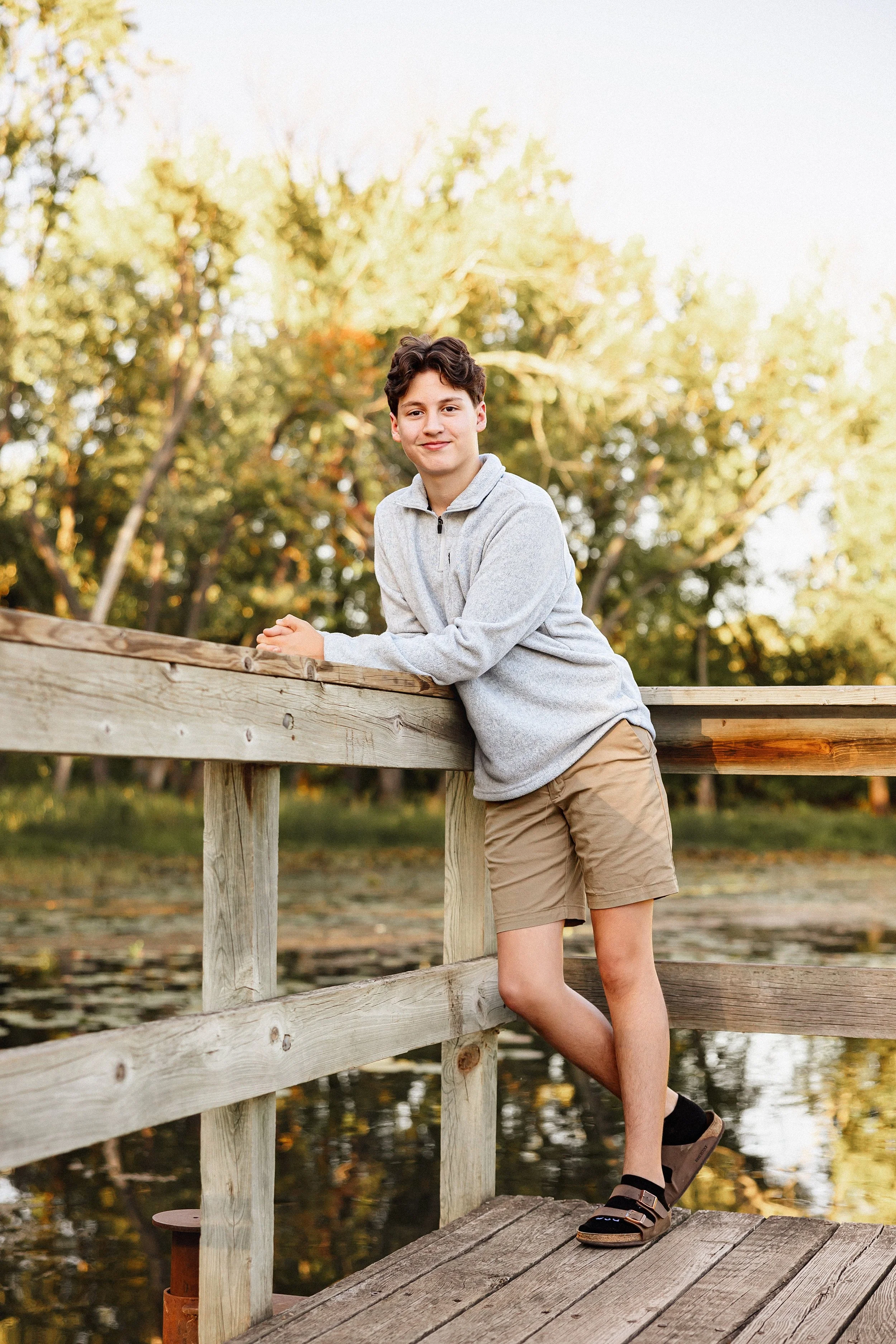 nature-senior-boys-minnesota_Rau-Photo.jpg