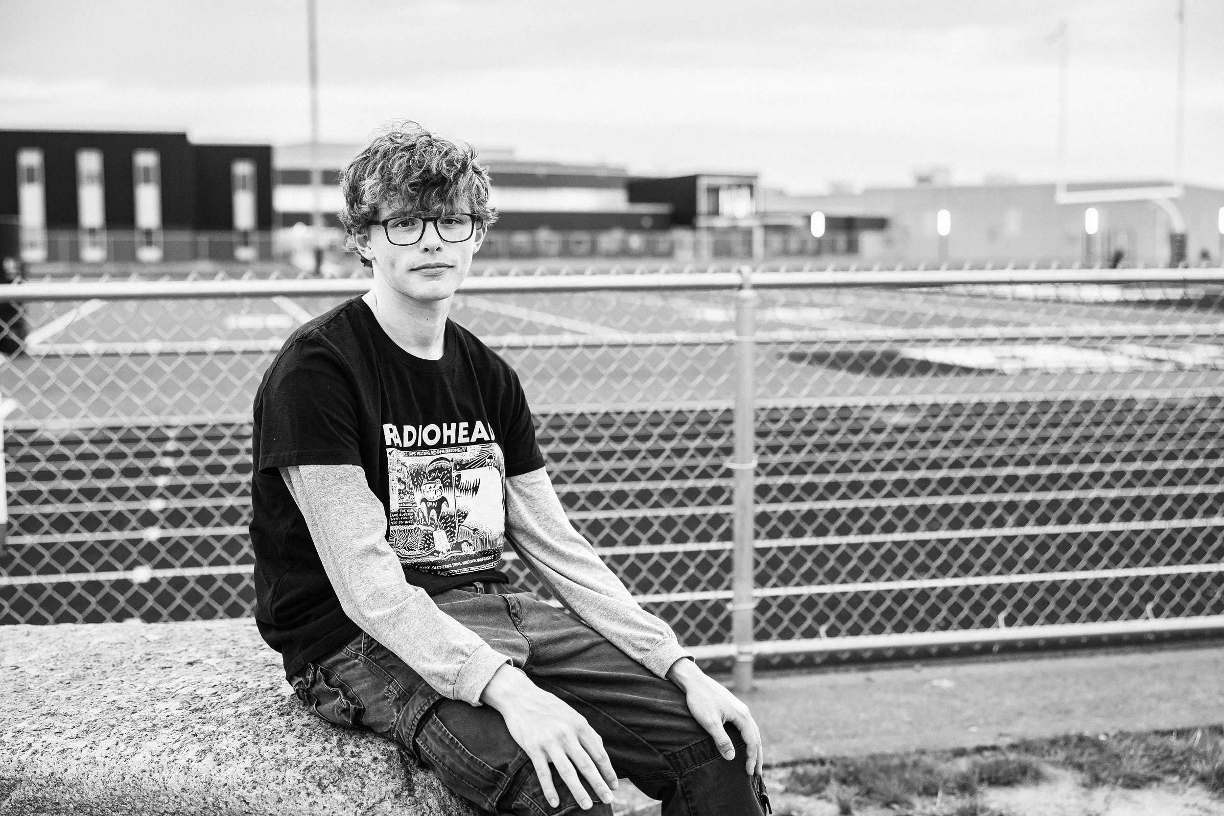 Crosby-MN-Senior-90s-grunge_RAU-PHOTO.jpg