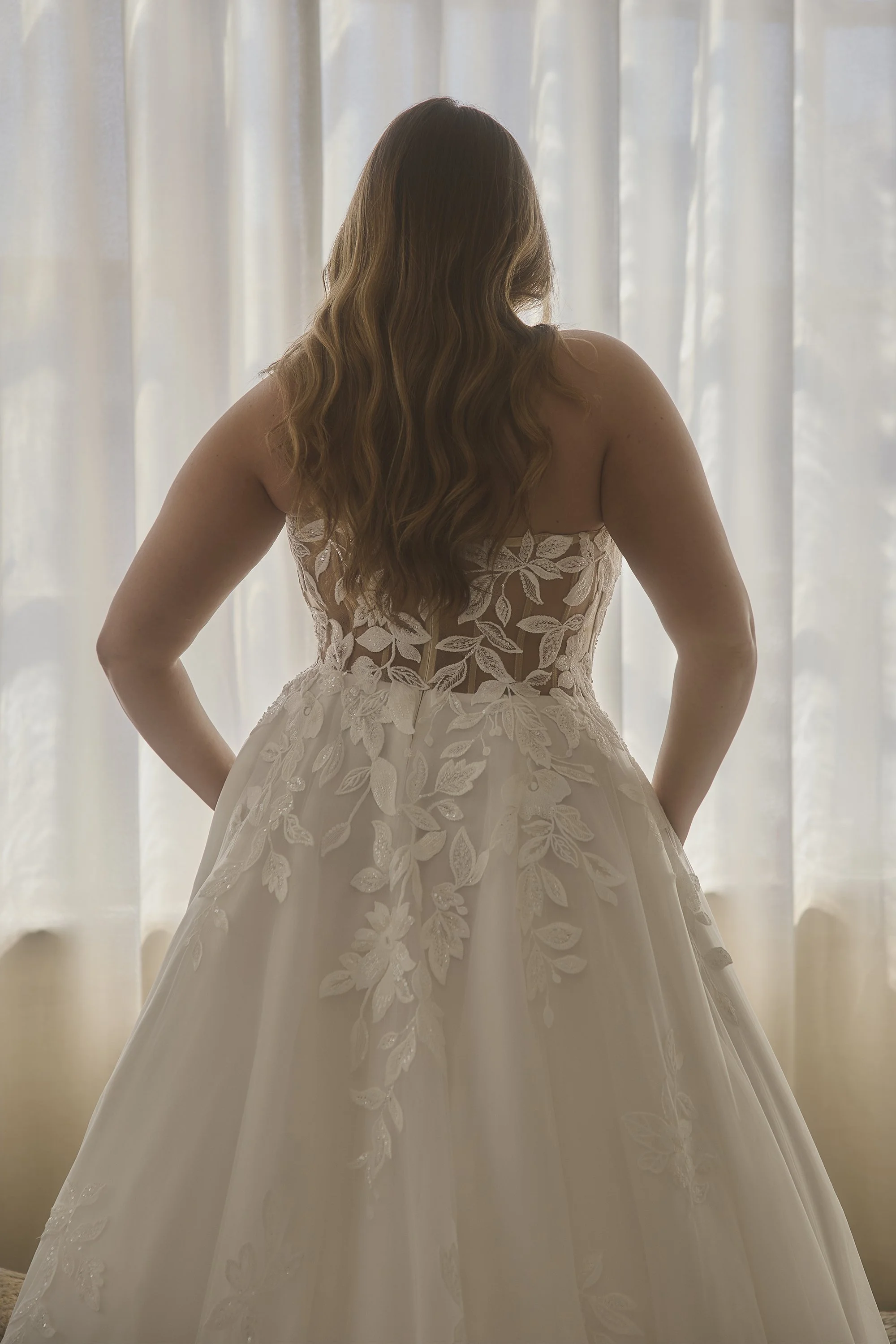 2627C Elsbeth Back Close Web.jpg