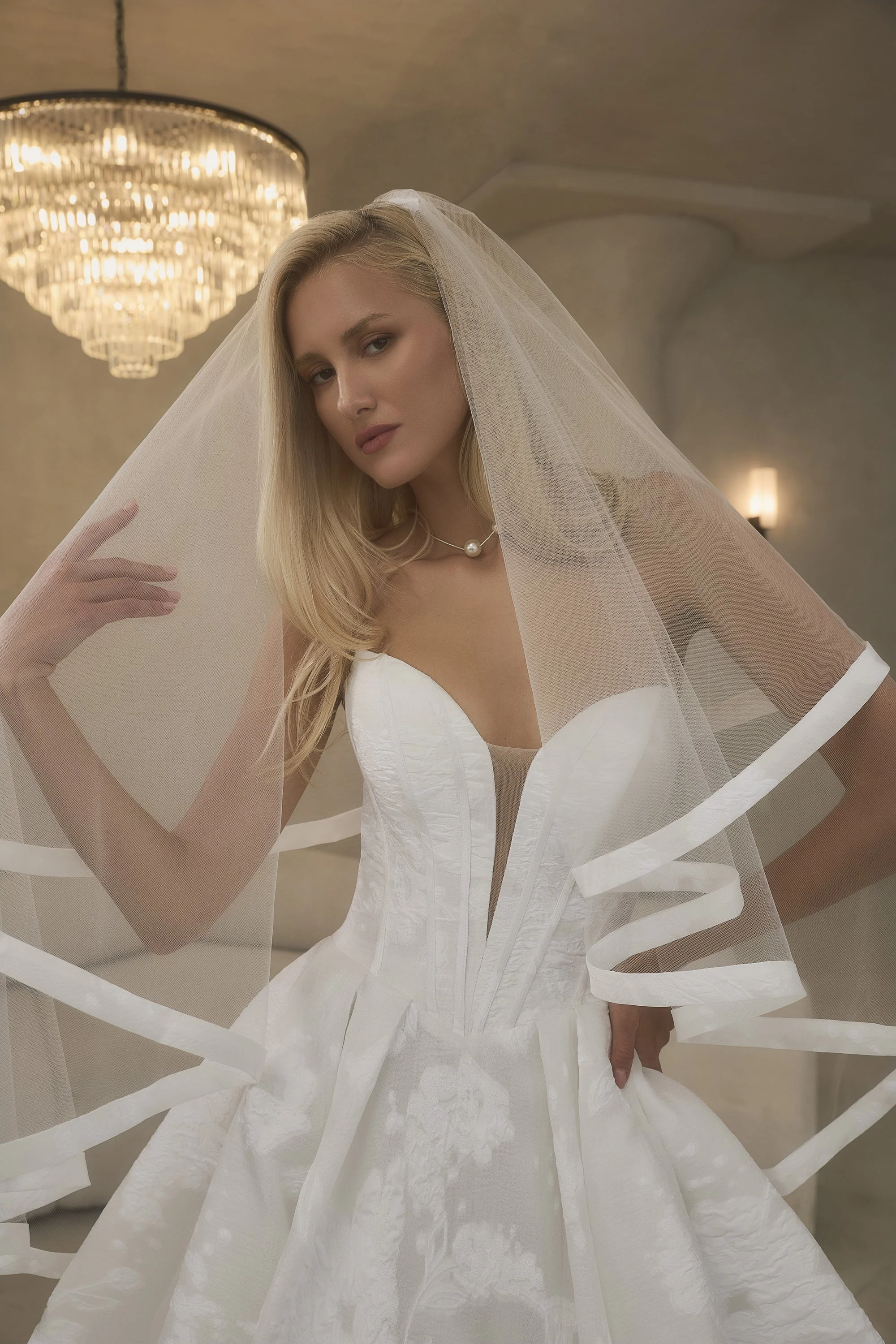 2640V Guinevere Veil Front Web.jpg