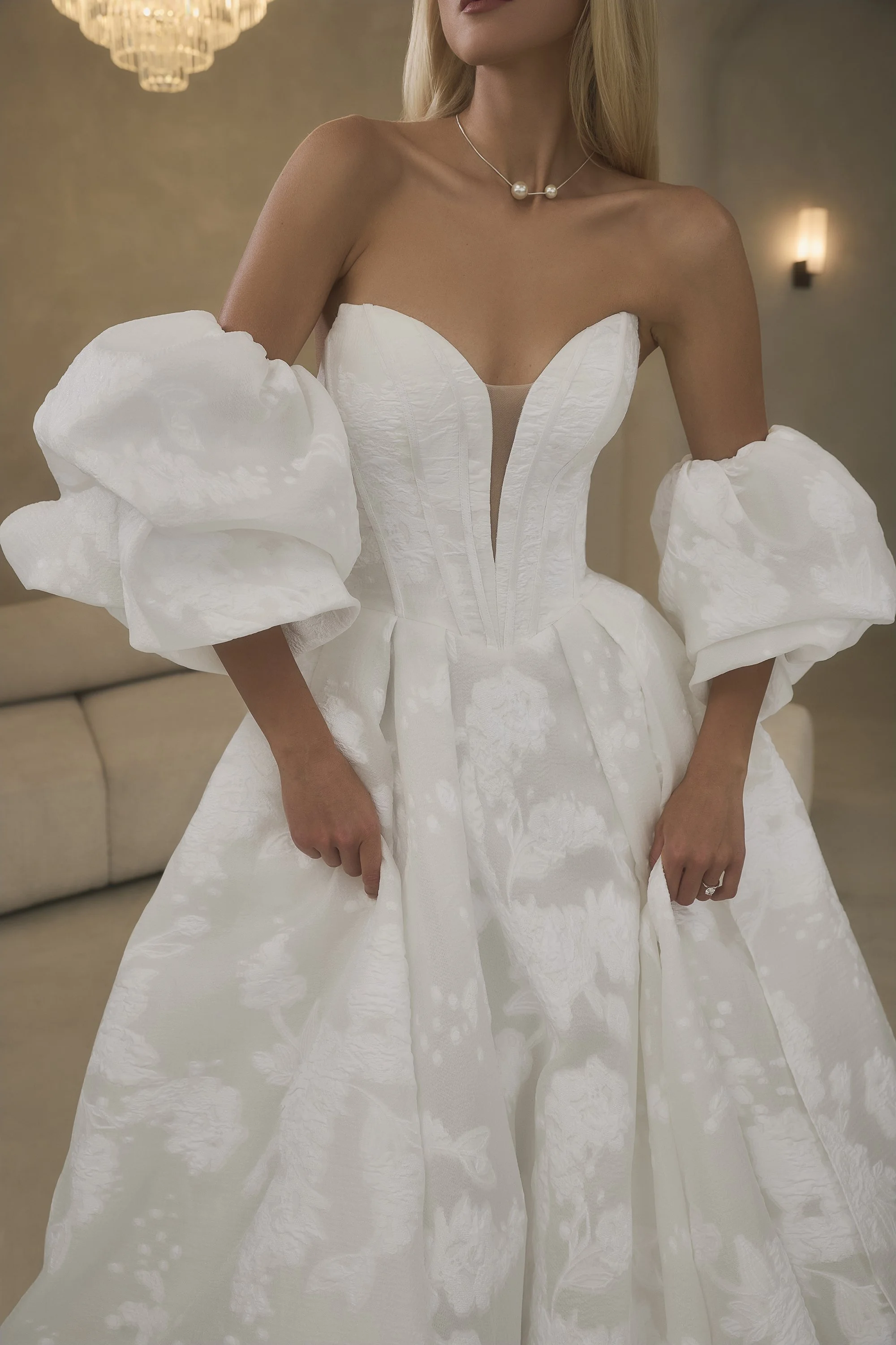 2640 SL064 Guinevere Sleeves Front Close Web.jpg