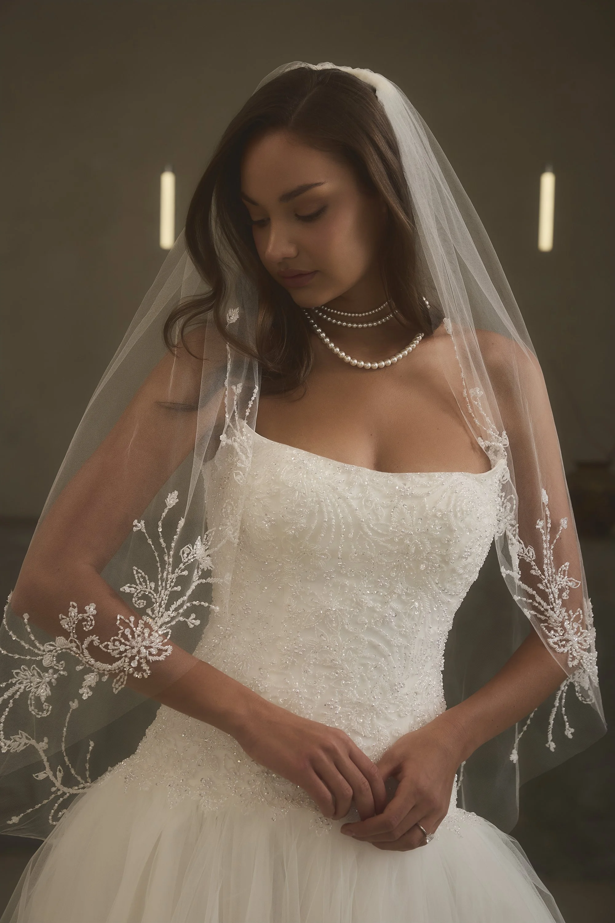 2639V Kahlan Veil Front Web.jpg