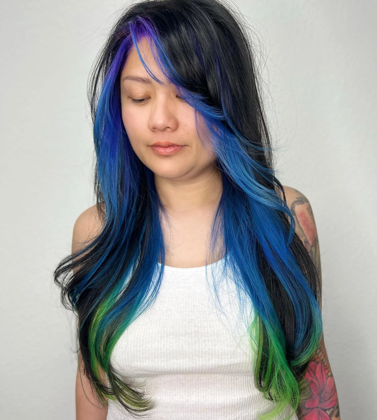 Tropicana Face Frame 🦜🔥
.
Artist- @yelah_hair 
.
Check out Haley&rsquo;s other art page! 
@yelah_artistry 
.
#artist #occolorist #colorspecialist #ochair #ocsalon #ochairstylist #beauty #colorfull #ocstylist #pretty