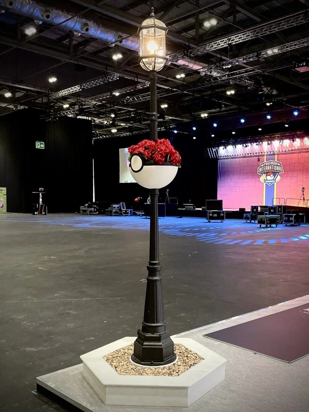 Pokeball lamppost base unit - carpentry and finish