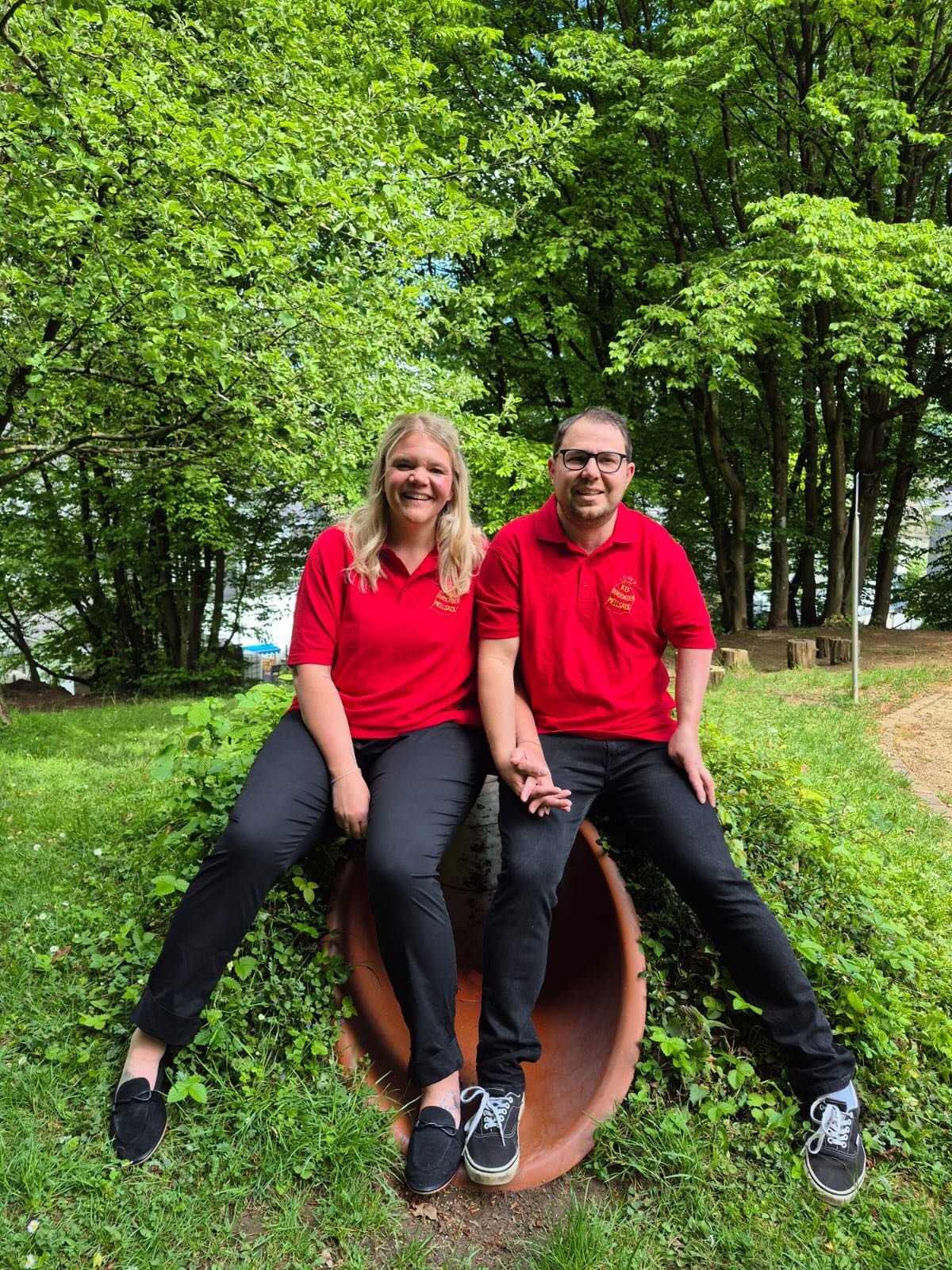 Vorhang auf f&uuml;r unser diesj&auml;hriges Prinzenpaar! 

Mit ganz viel Herzblut, guter Laune und echter Karnevalsleidenschaft regieren in dieser Session
👑 Prinz Tobias l. (Tobias von Gem&uuml;nden)
und
👑 Prinzessin Desiree I. (Desiree von Gem&uu