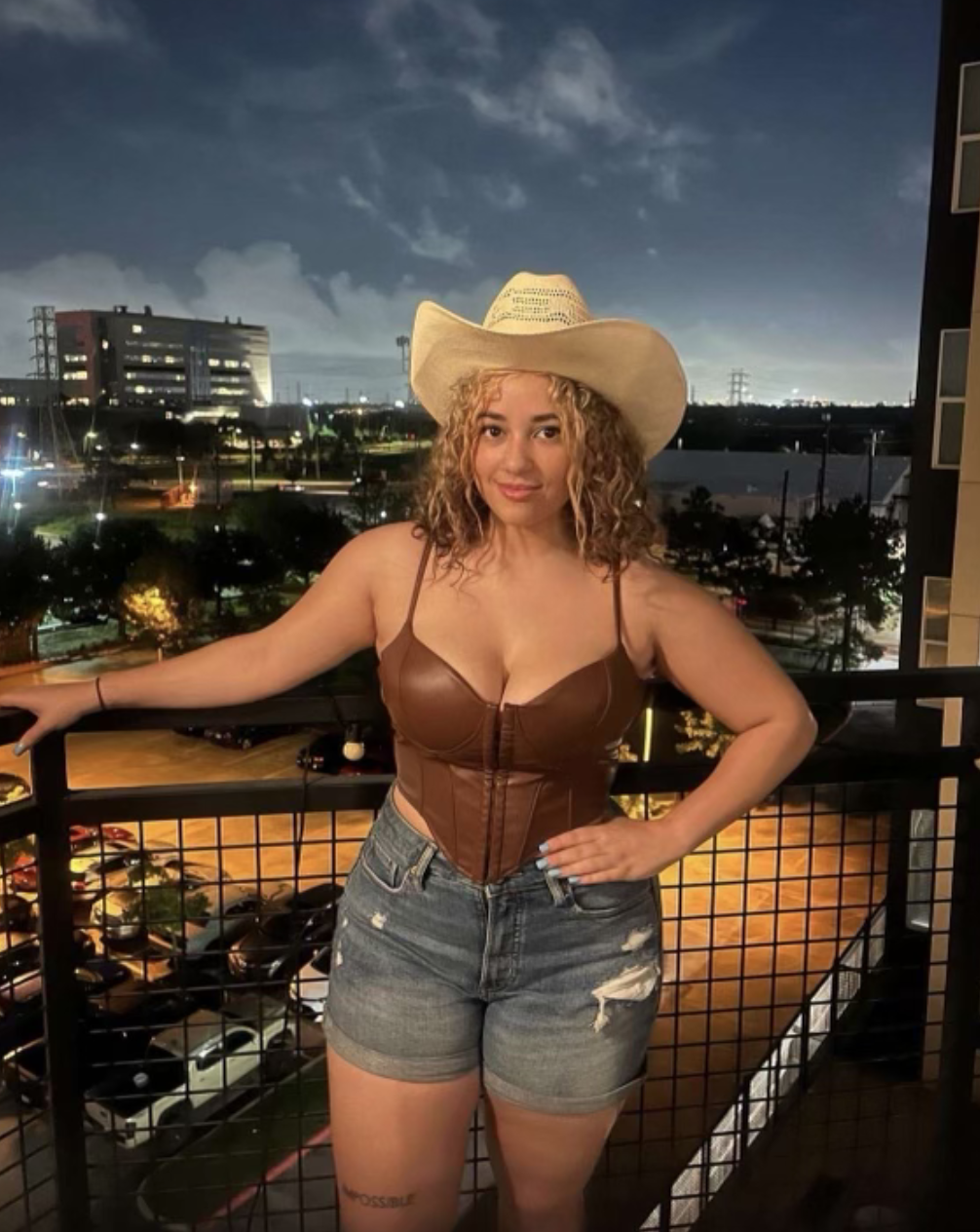 (21, NJ, USA) Jade - How I Know God Watches Over Me