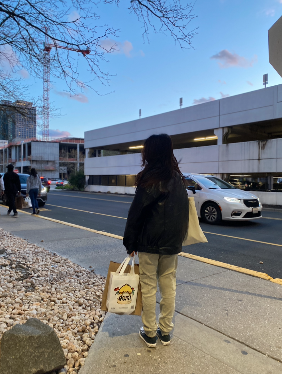 (17, NJ, USA) Anonymous - Being A Wallflower