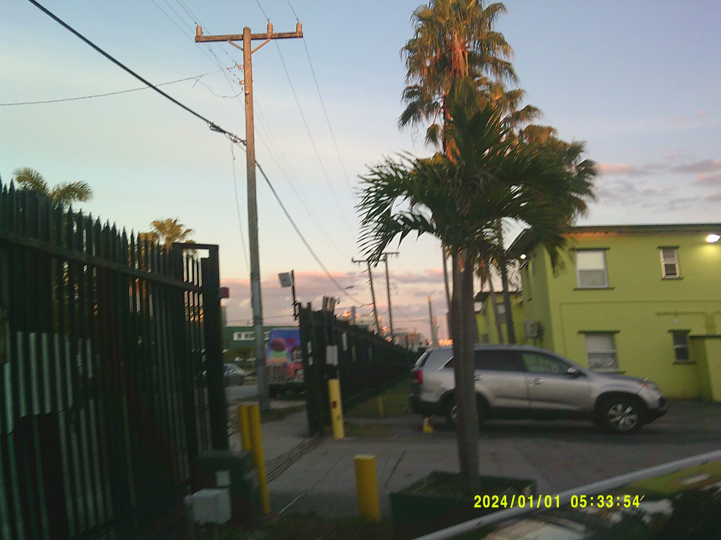 (15, FL, USA) Anonymous - Never Judge A Book By Its Cover