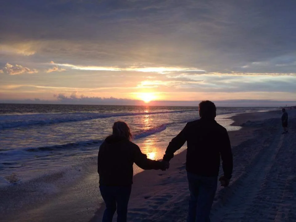 100 Date Ideas for Couples: Fun, Romantic &amp; Budget-Friendly Ways to Keep the Spark Alive