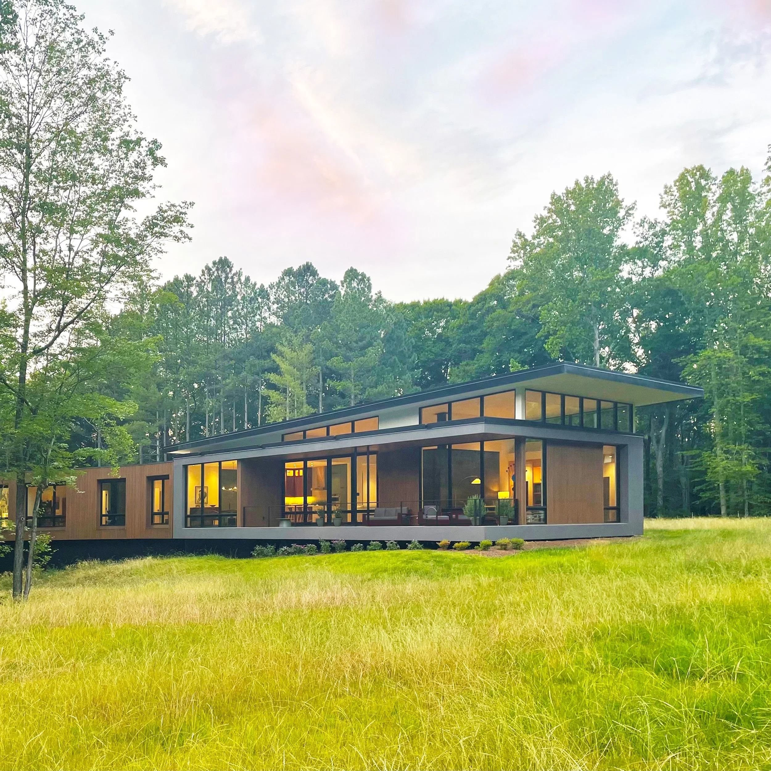 DRAGONFLY RESIDENCE