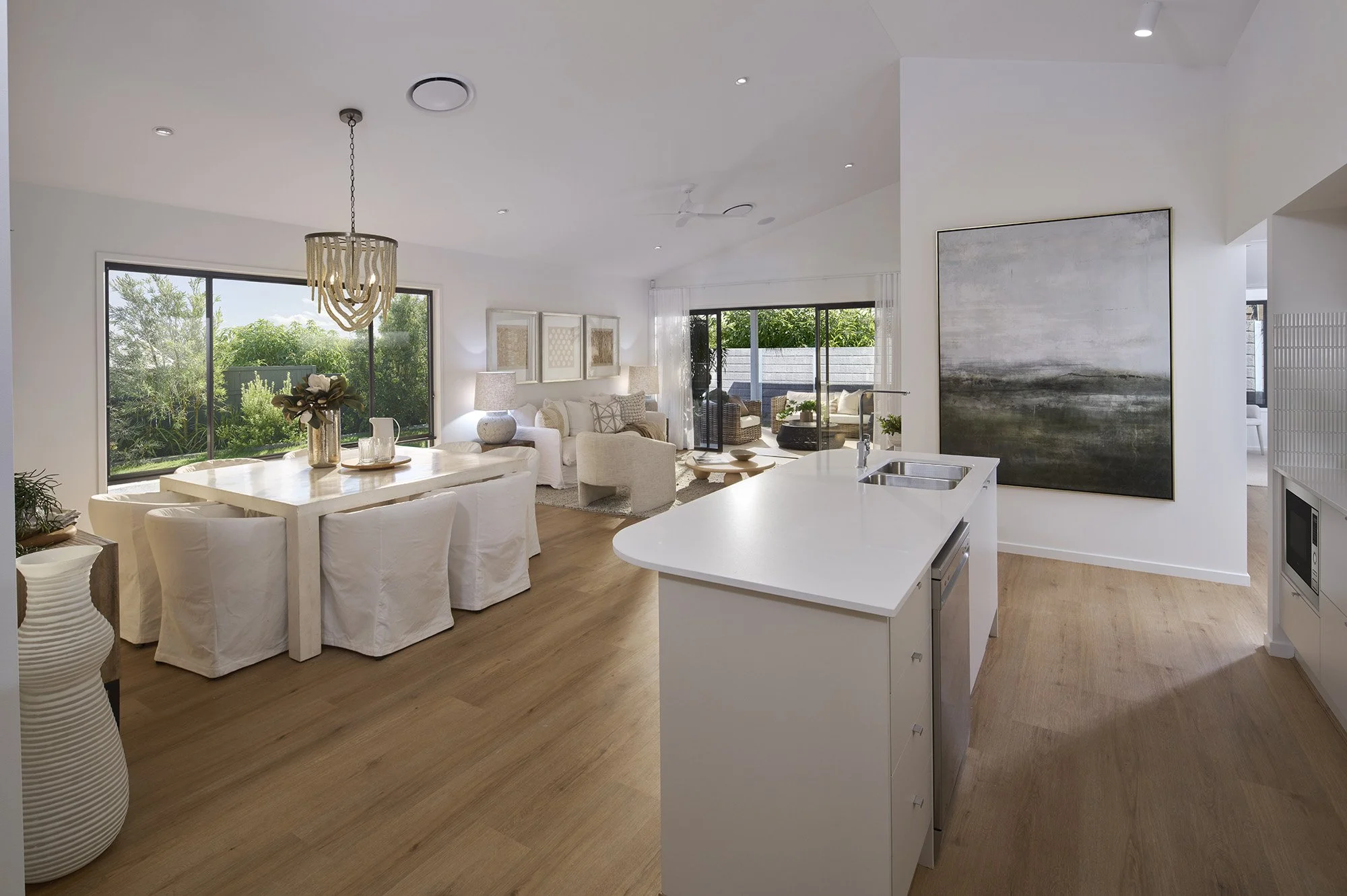 mydream-ripley-Lounge Dining-01.jpg
