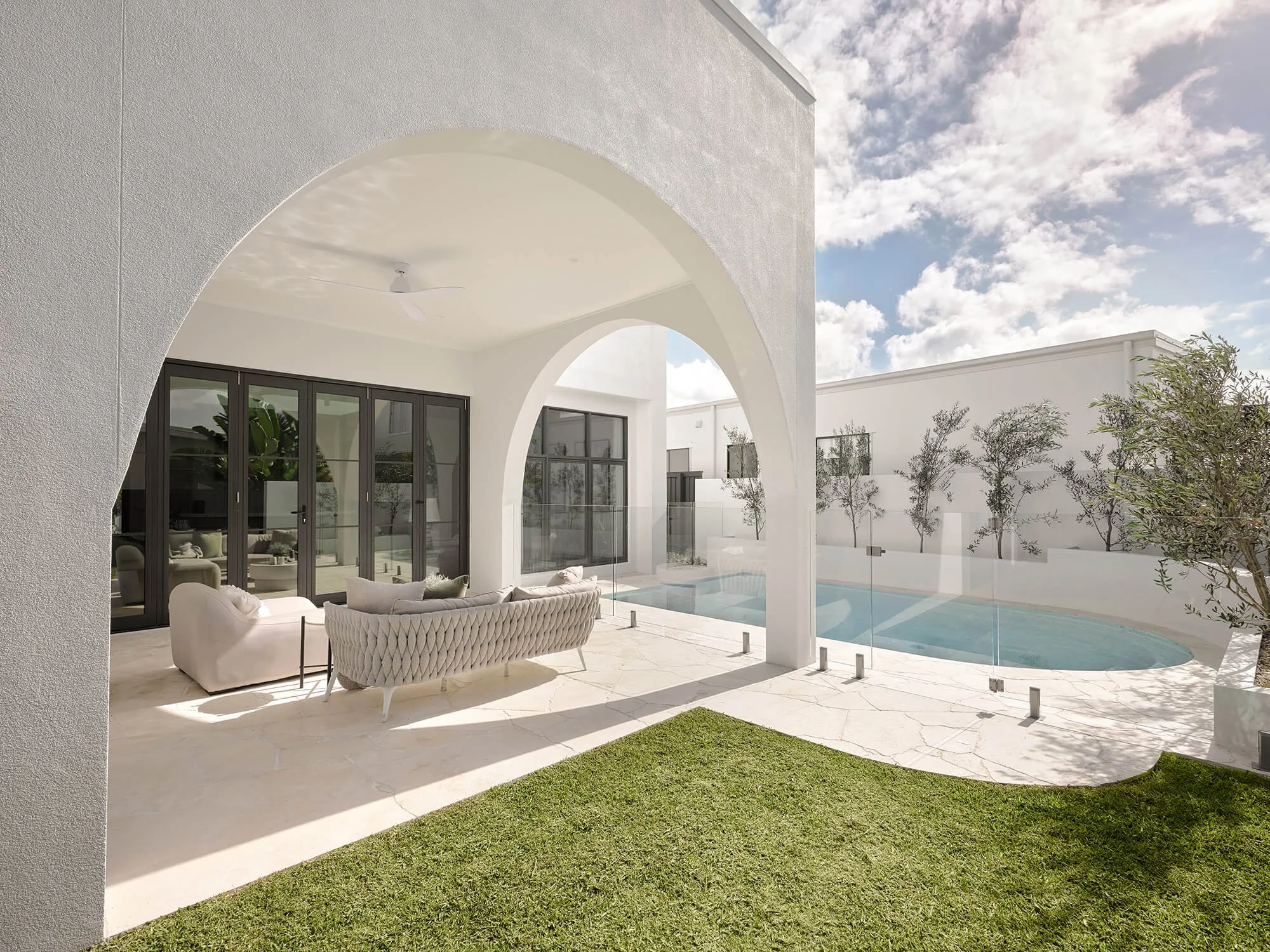 aurora-bells-creek-alfresco-pool.jpg