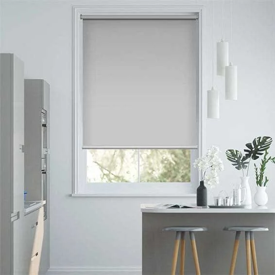   Roller blinds   
Block-out fabric and standard fittings selected from palette