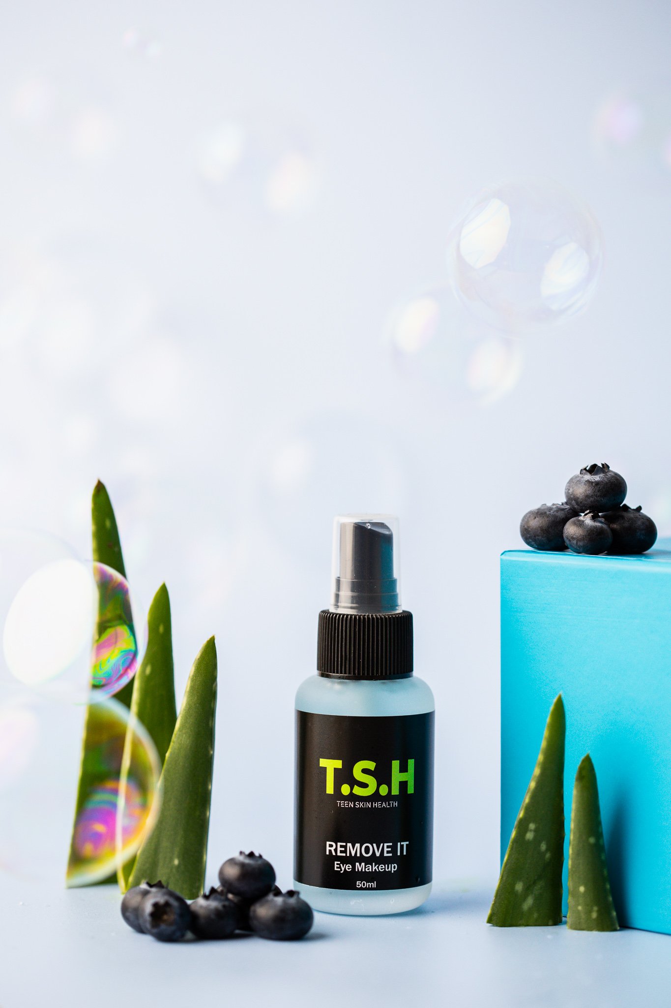 Canberra product photographer - skincare product with bubbles