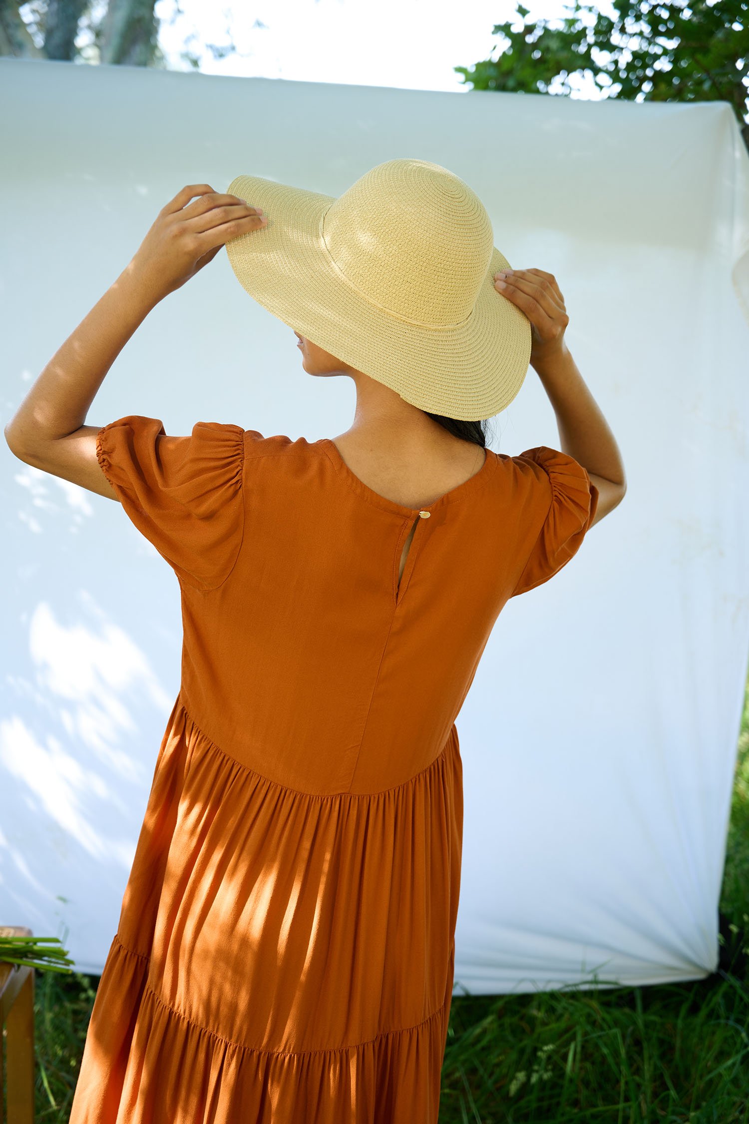 Lupesina Vao Dress in Honey