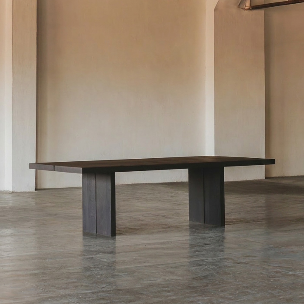 Murakami Table.png