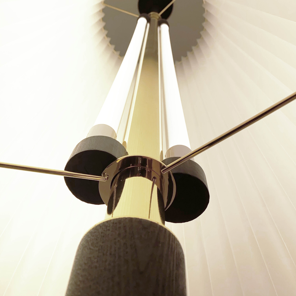 Pizzicato Floor Lamp-6.png