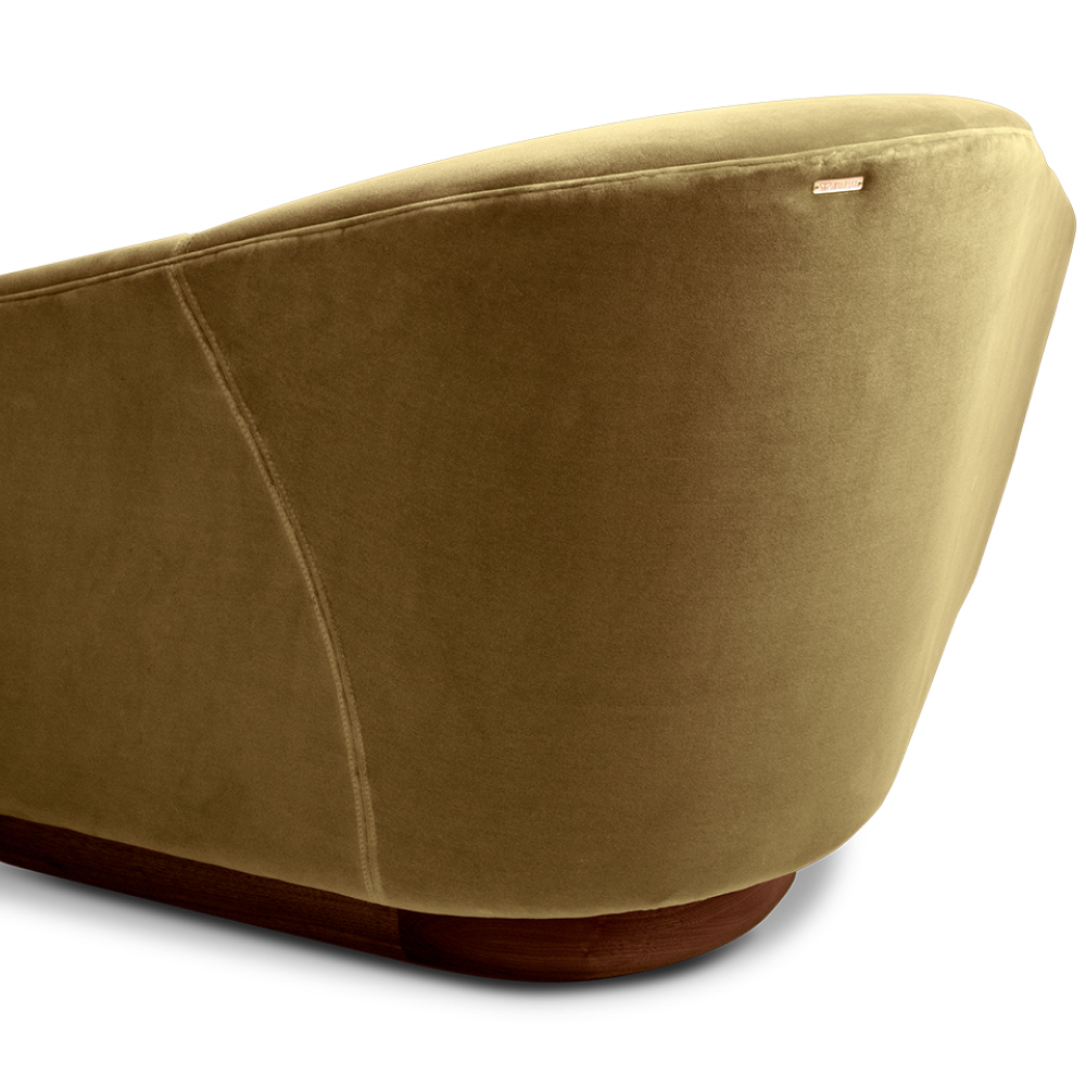 MATTERHORN ARMCHAIR-2.png