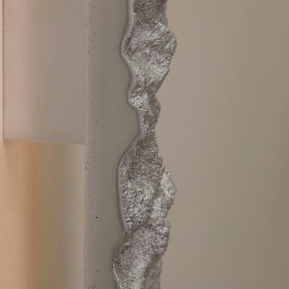 Carst Wall Sconce-3.png