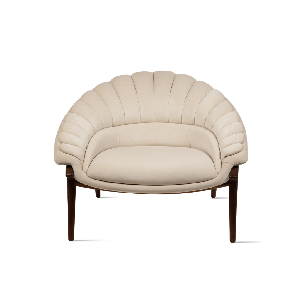 PHU CAU ARMCHAIR.png