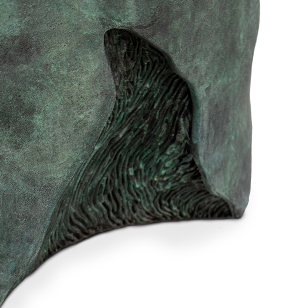 Itá Side Table-2.png